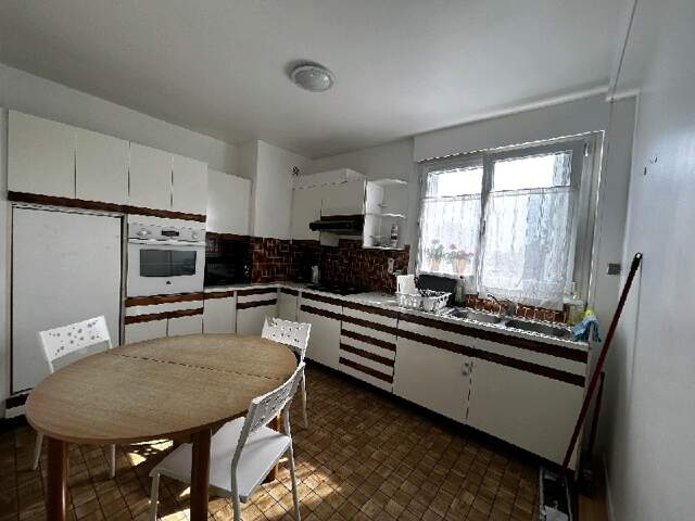 Appartement 6 pièces 96 m² à Bondy — photo du bien