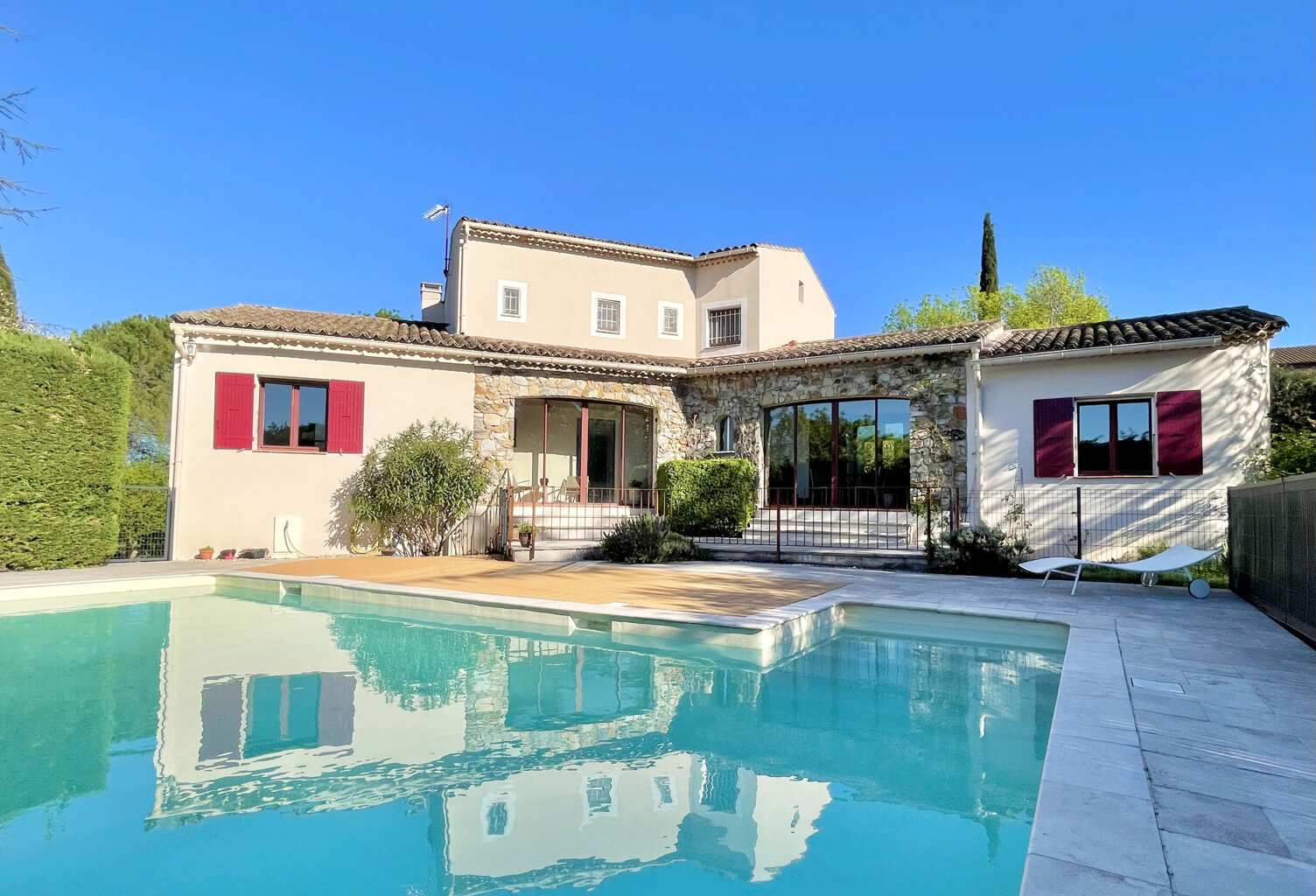 Villa familiale 180m2 - Piscine - Jardin — photo 1