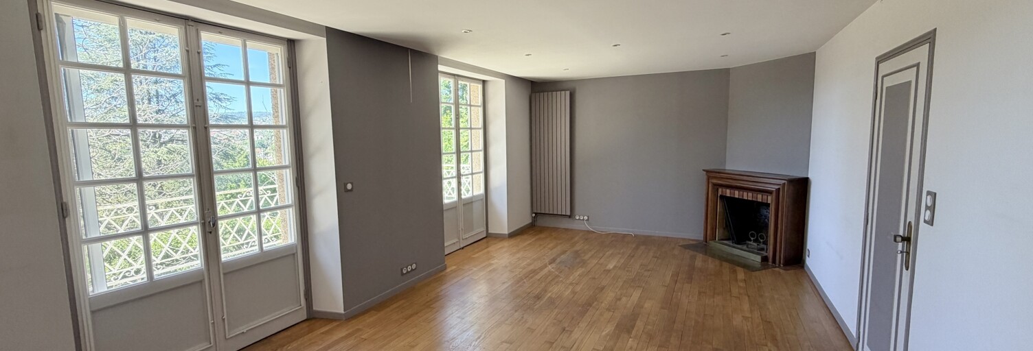 Maison 7 Pièces 203 m² à vendre à Figeac (46100)