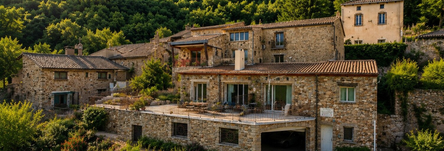 Maison 18 Pièces 400 m² à vendre à Avène (34260)