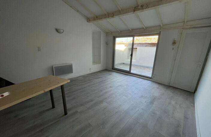 Studio avec terrasse — photo 2