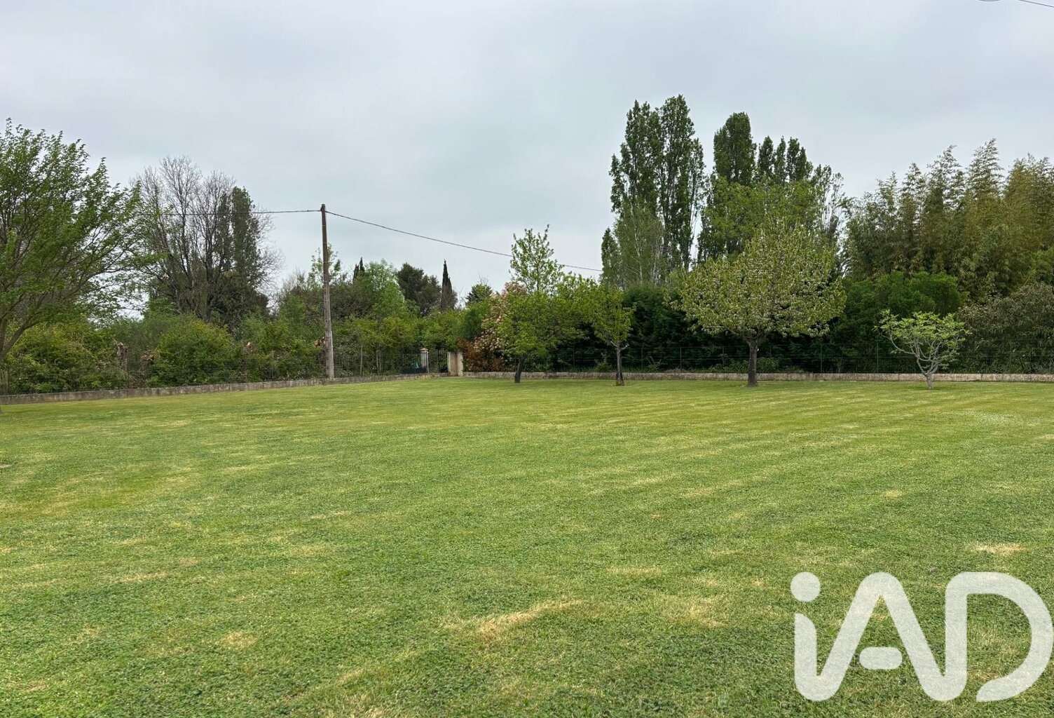 Vente Terrain 1 100 m&sup2; — photo 1
