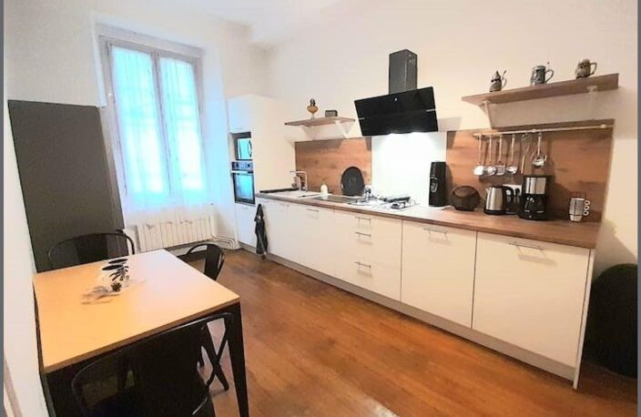 MAISON DE VILLE 120M² AVEC DEPENDANCE OLORON SAINTE-MARIE — photo 5