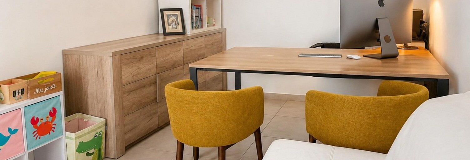 Bureau  18 m² à louer à Saint-Raphaël (83700)