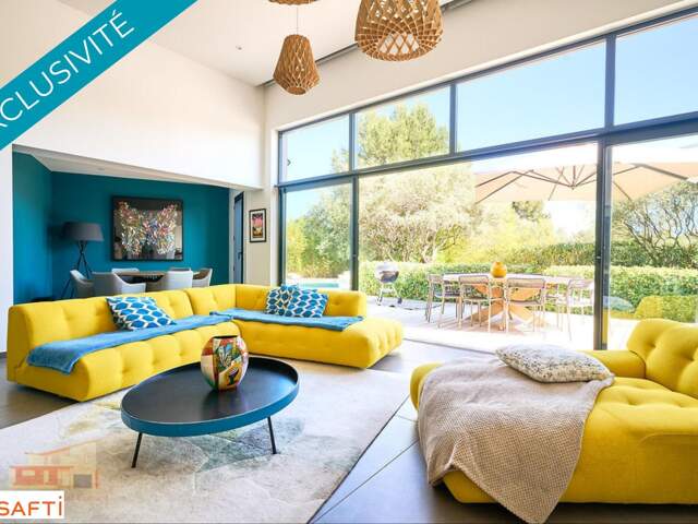 Prestige - Villa contemporaine aux lignes épurées — photo du bien