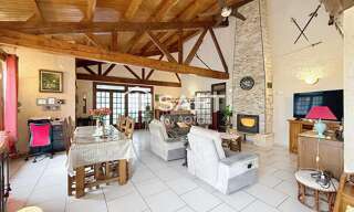 Maison 5 Pièces 220 m² à vendre à Puy-de-Serre (85240)