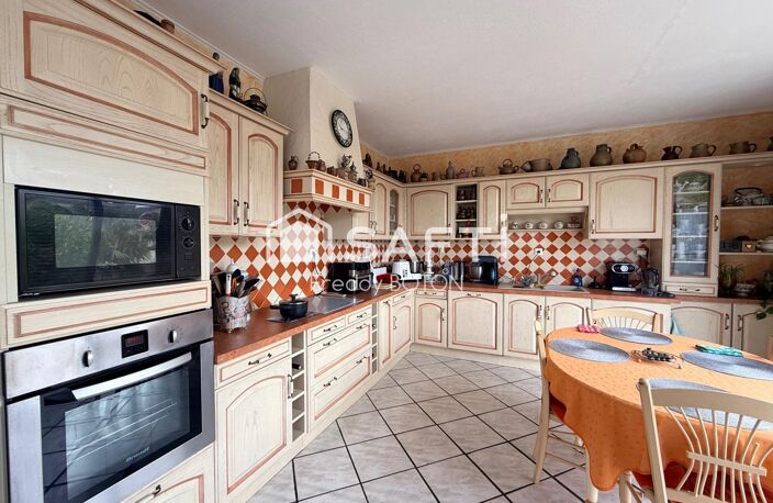 Volumes exceptionnels , double habitation , ouverture PVC double vitrage! — photo 2