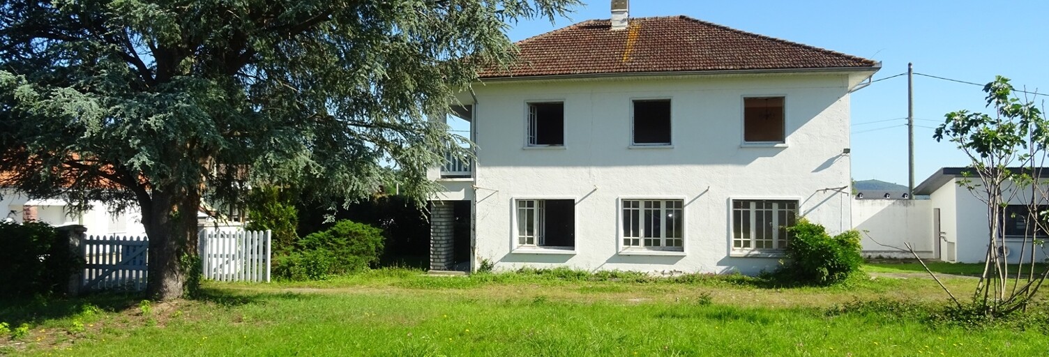 Maison 10 Pièces 218 m² à vendre à Idaux-Mendy (64130)