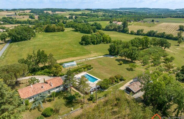 Propriété d'agrément au calme avec grand terrain — photo 2