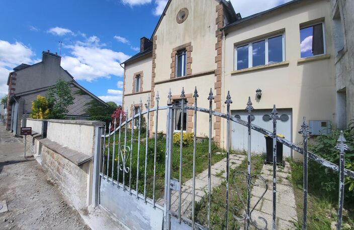 Maison  intemporelle avec fort potentiel - 270 m² - Rostrenen — photo 2