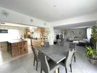VILLA PLAIN-PIED PROCHE DE PEZENAS RENOVEE 3 CHAMBRES — photo 2