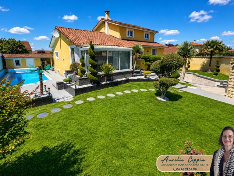 Maison familiale d'exception à Loyettes — photo 1