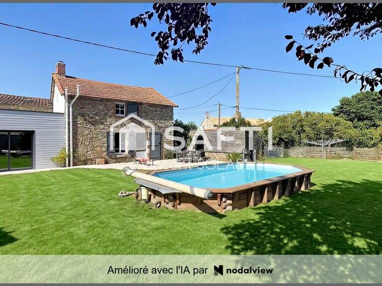 Maison en Pierre Rénovée de 210 m² sur 937 m² - 6 Chambres - 3 SDE - 3 WC - Piscine — photo 1