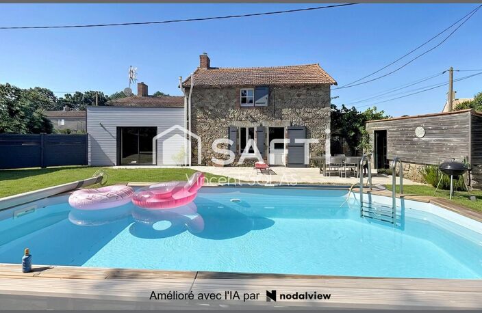 Maison en Pierre Rénovée de 210 m² sur 937 m² - 6 Chambres - 3 SDE - 3 WC - Piscine — photo 4