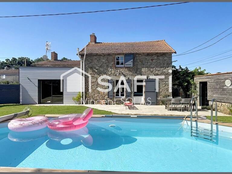 Maison en Pierre Rénovée de 210 m² sur 937 m² - 6 Chambres - 3 SDE - 3 WC - Piscine — photo 1