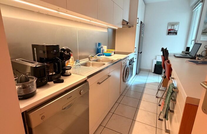 Appartement vendu loué avec jardin et parking — photo 3