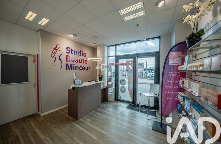 Vente Esthétique, Coiffure 68 m&sup2; — photo 2