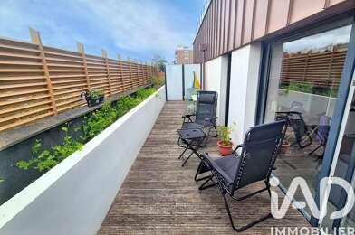 Appartement 3 pièces 252000 €