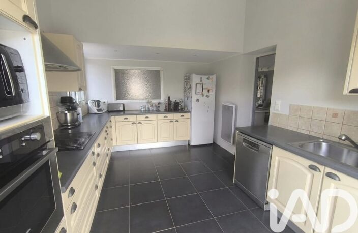 Vente Maison/villa 7 pièces — photo 3
