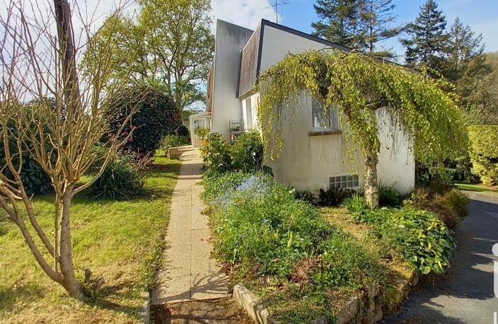 Vente Maison/villa 7 pièces — photo 2