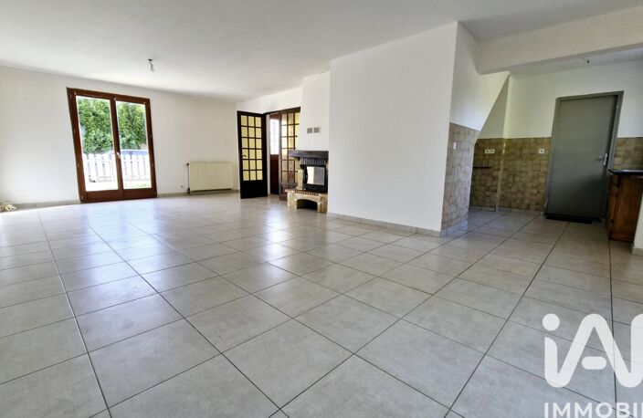 Vente Maison/villa 7 pièces — photo 2