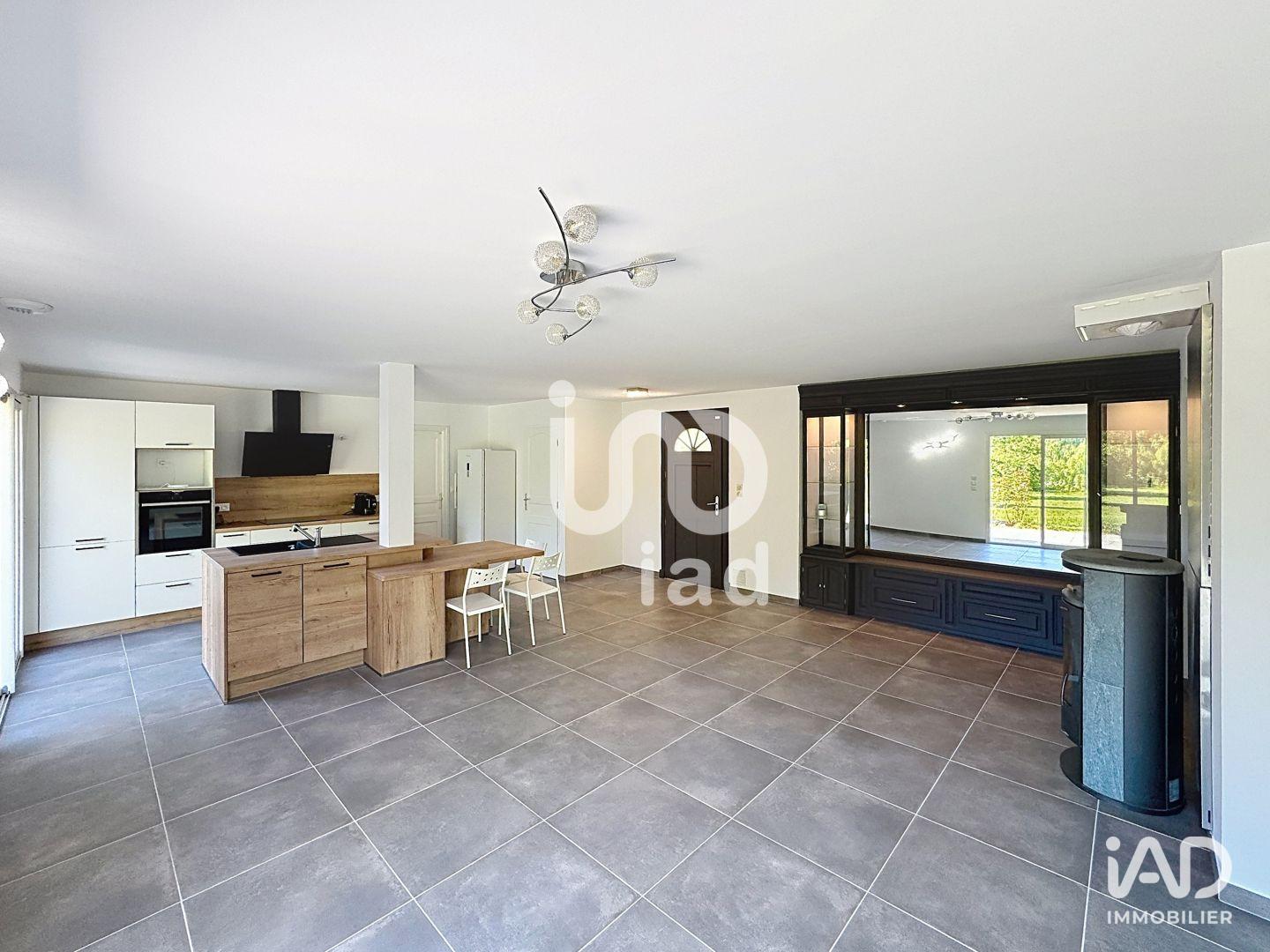 Vente Maison/villa 5 pièces - Photo 3