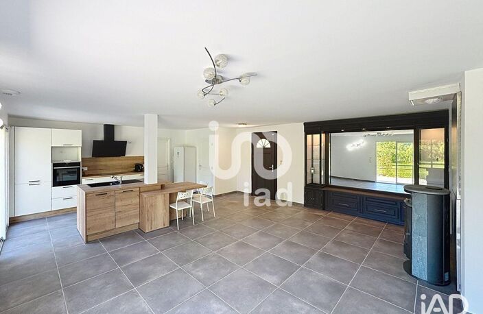 Vente Maison/villa 5 pièces — photo 3