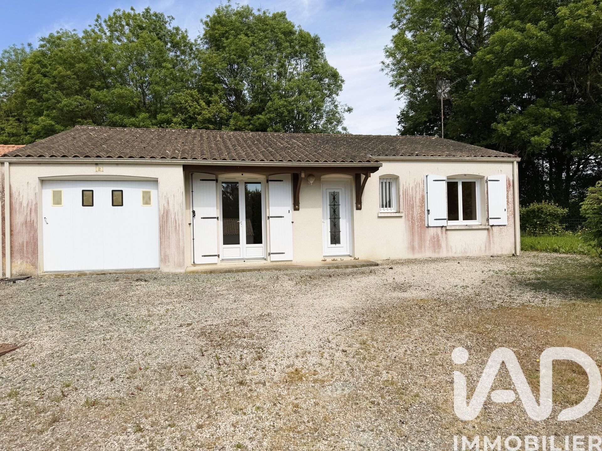 St-Marc-La-Lande - 80m² - 3p. - 2ch.