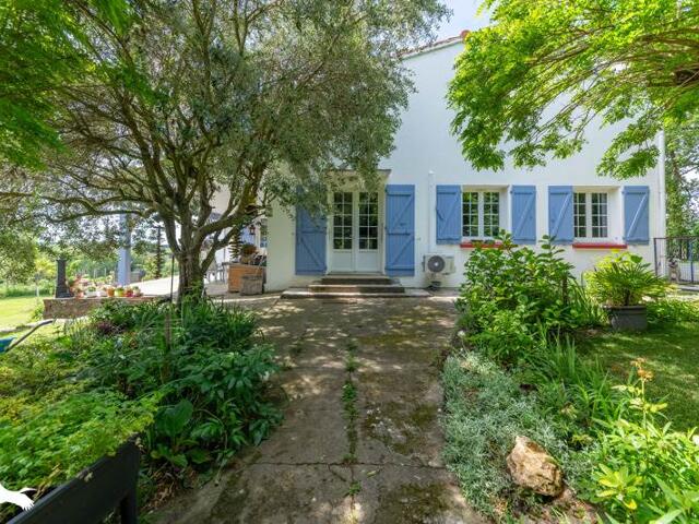 Maison proposé à Vacquiers