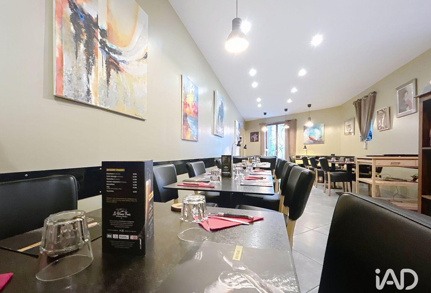Vente Restaurant 102 m&sup2; — photo 1