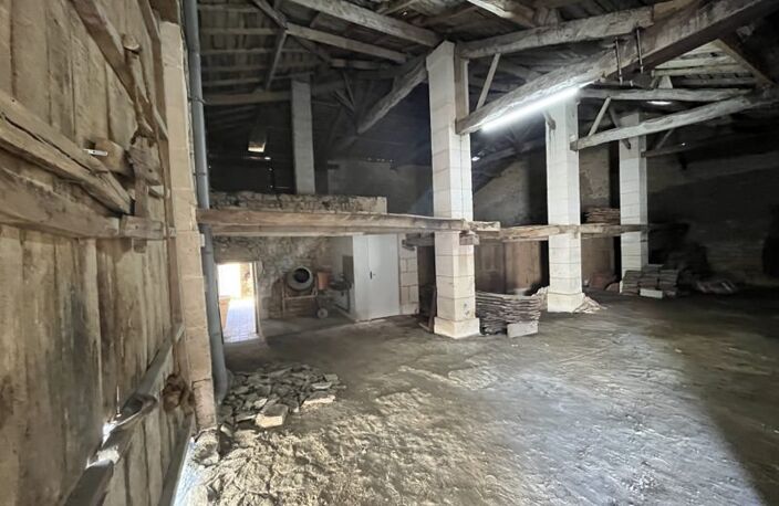 Vente maison 2 pièces 200 m² Linars (16730) — photo 5