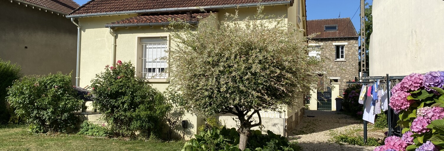 Maison 5 Pièces 88 m² à vendre à Trappes (78190)