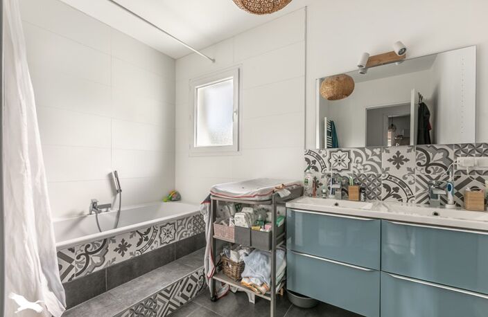 Contemporaine de 4 pièces principales — photo 4