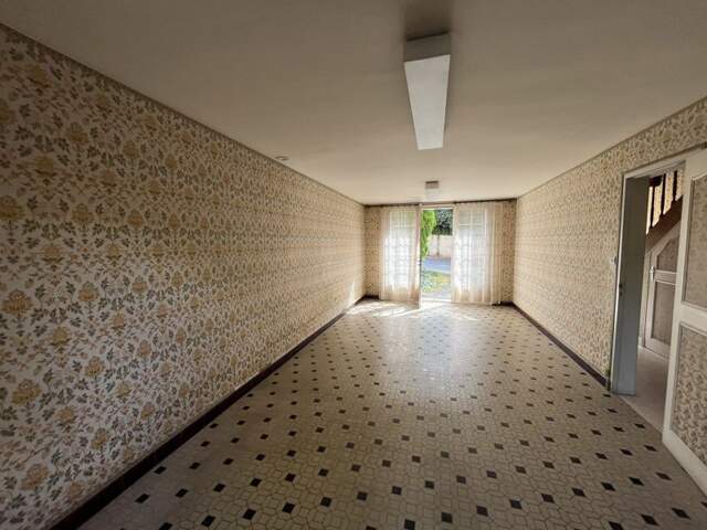Maison de ville de 7 pièces principales — photo du bien