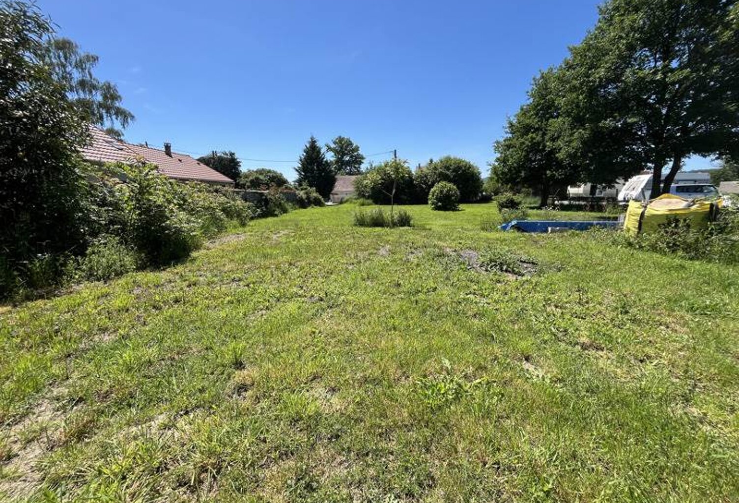 Terrain à bâtir de 0 pièces principales — photo 1