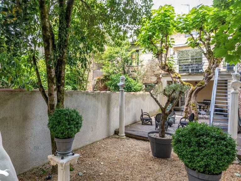 Maison en pierre de 3 pièces principales — photo 1