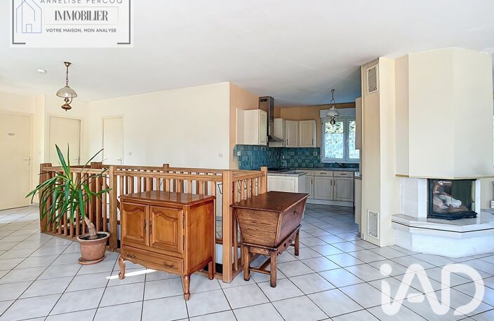 Vente Maison/villa 6 pièces — photo 2