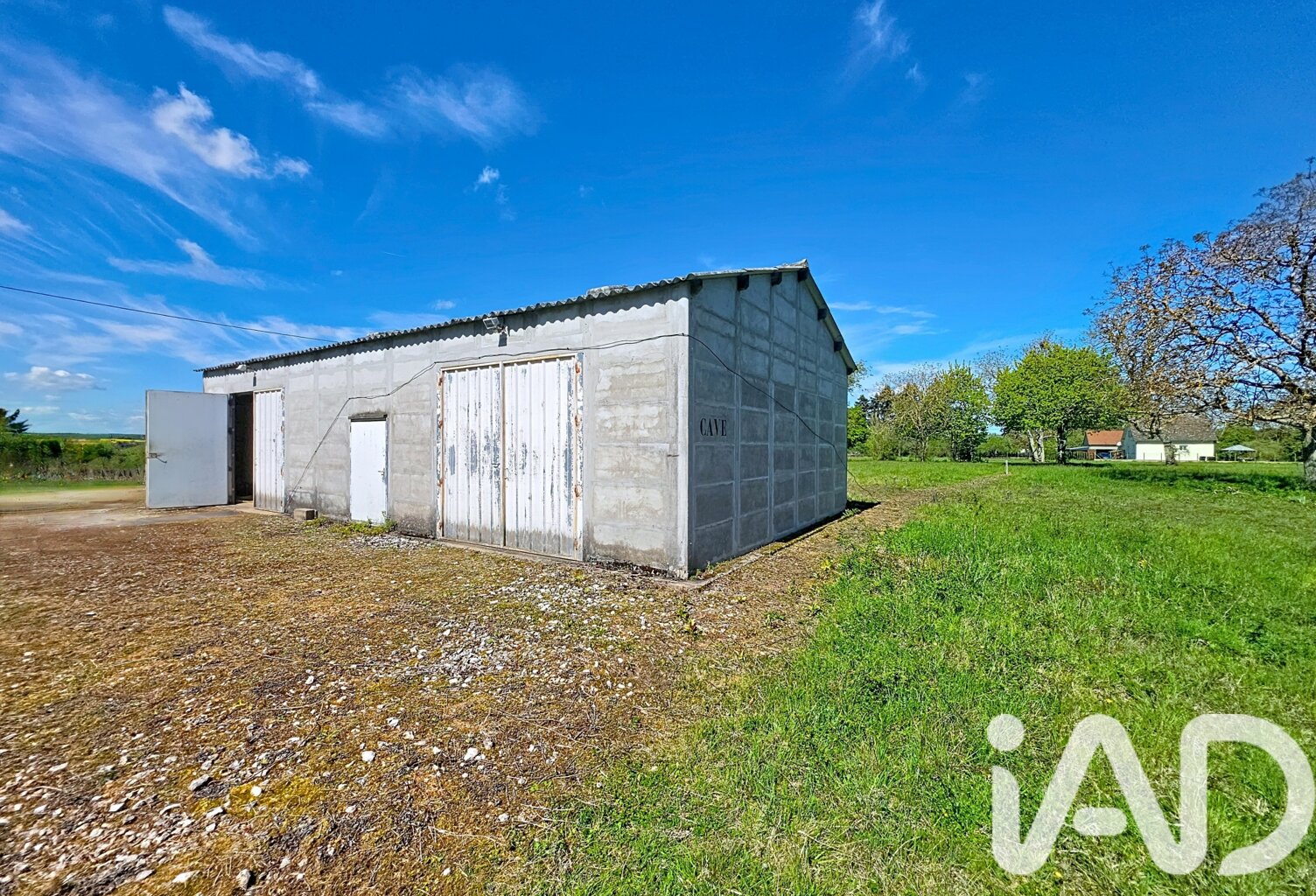 Vente Boutique/Local commercial 110 m&sup2; — photo 1