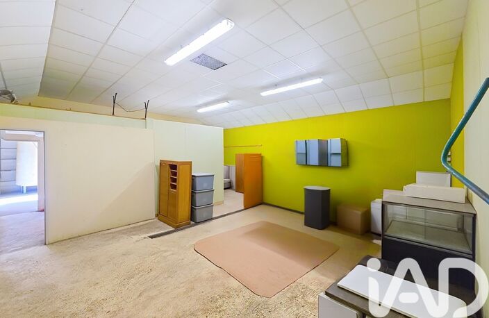 Vente Boutique/Local commercial 110 m&sup2; — photo 4