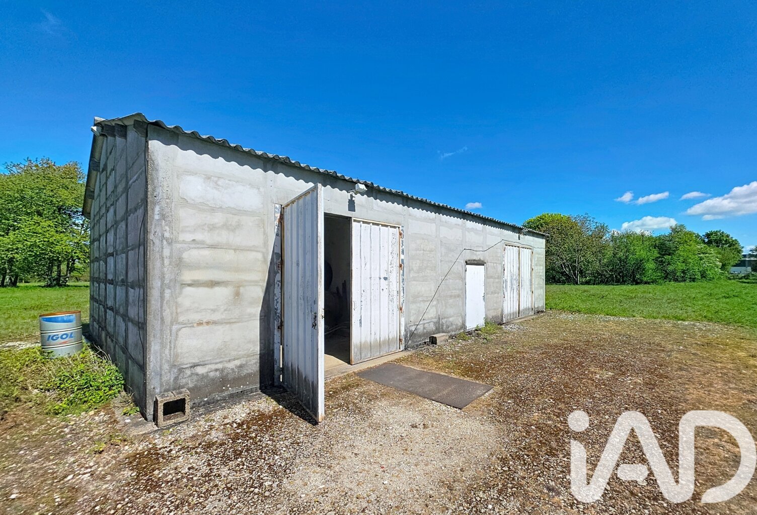 Vente Boutique/Local commercial 110 m&sup2; — photo 1