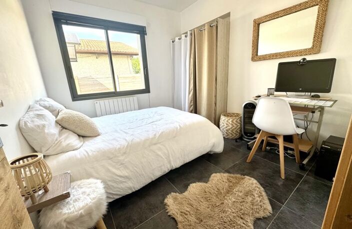 Vente maison 5 pièces 127 m² Gujan-Mestras (33470) — photo 3