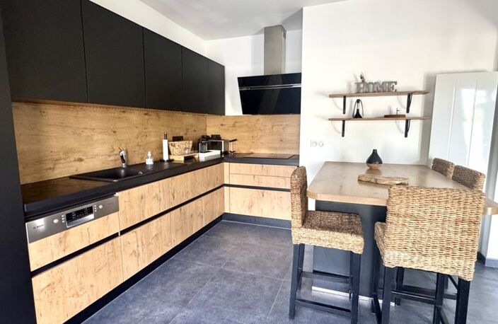 Vente maison 5 pièces 127 m² Gujan-Mestras (33470) — photo 5