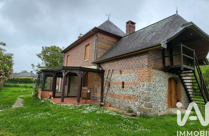 Vente Maison/villa 7 pièces — photo 2