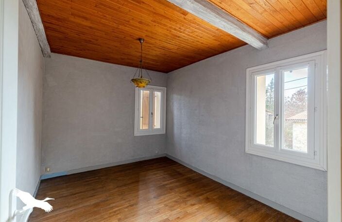 Vente maison 5 pièces 136 m² Nanteuil-en-Vallée (16700) — photo 4