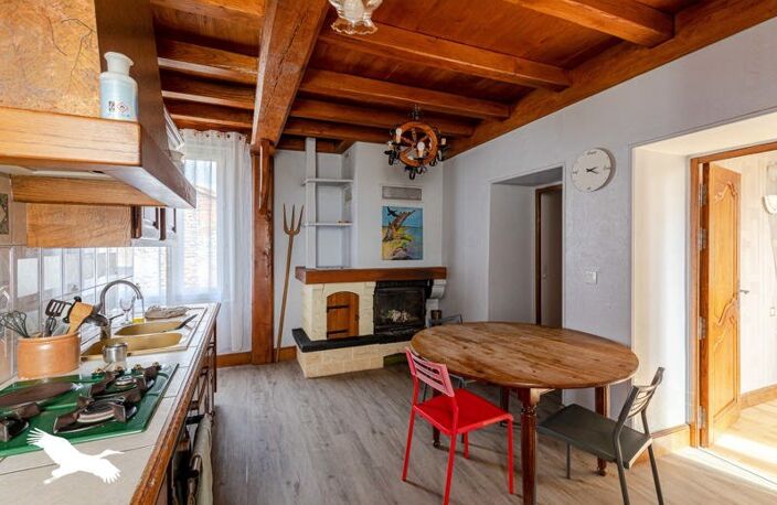 Vente maison 5 pièces 136 m² Nanteuil-en-Vallée (16700) — photo 5