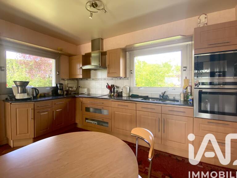 Vente Maison/villa 8 pièces — photo 1