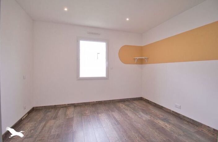 Contemporaine de 5 pièces principales — photo 2