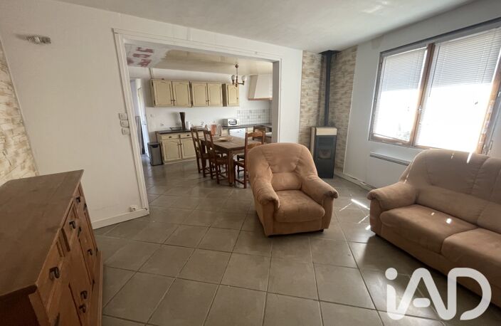 Vente Maison/villa 5 pièces — photo 2