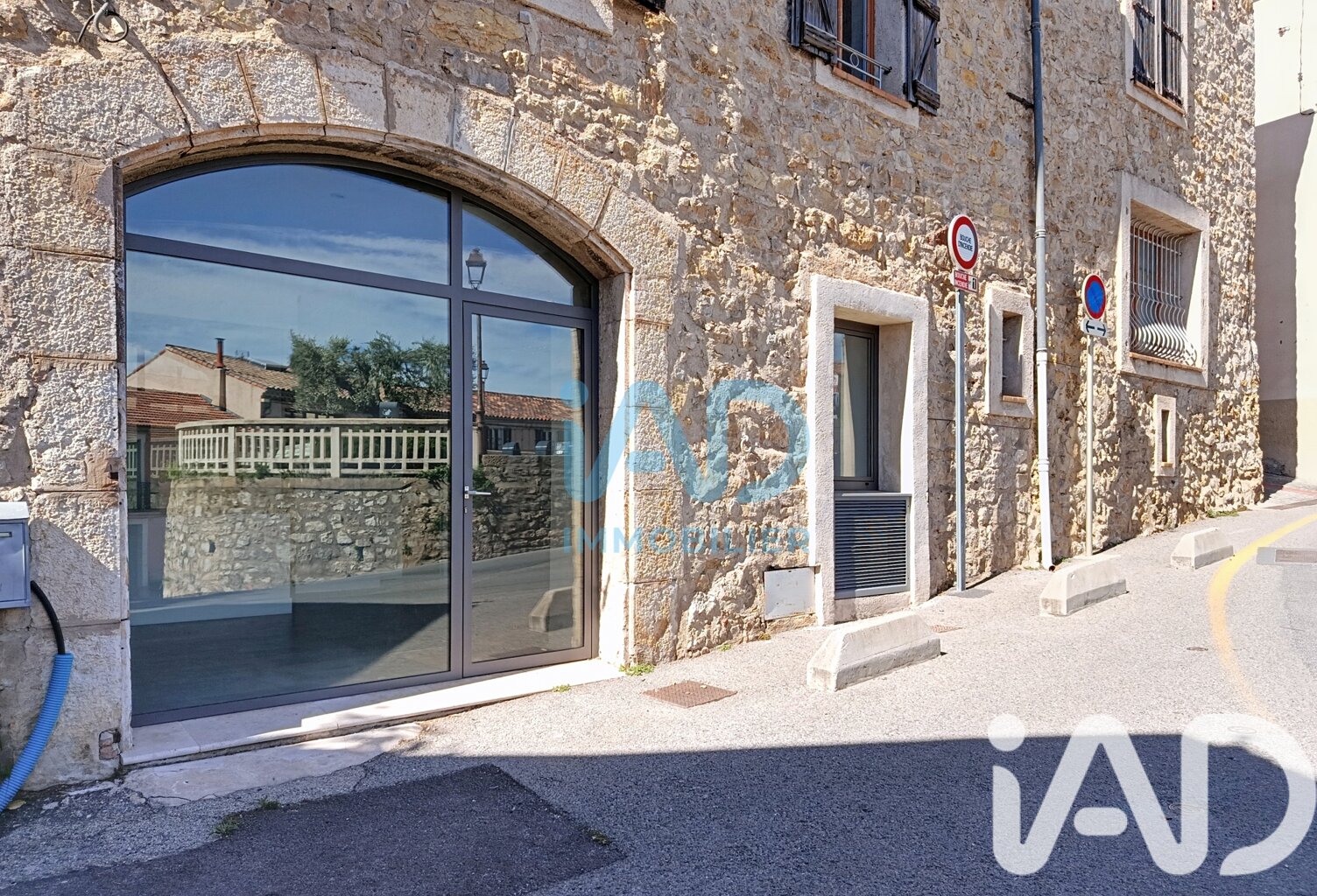 Vente Boutique/Local commercial 68 m&sup2; — photo 1