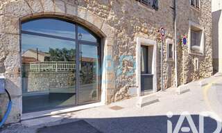 Commerce  68 m² à vendre à Montauroux (83440)